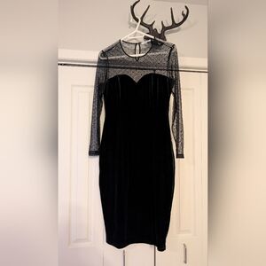 Green Velvet And Mesh Knee Lenght Dress Medium